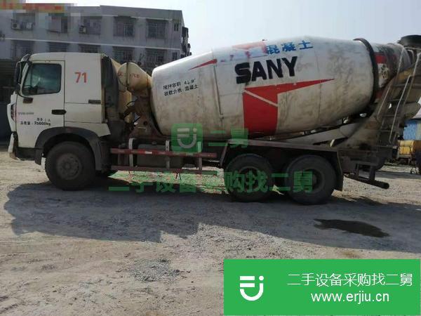 貴州出售二手15年重汽豪沃大12方攪拌車