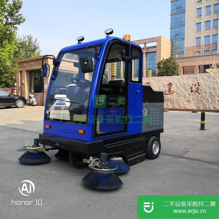 山東出售二手半封閉小型電動掃地車