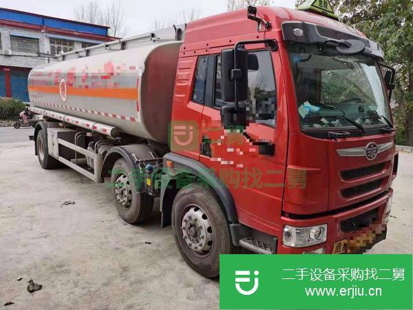 湖北出售二手小三軸鋁合金加油車