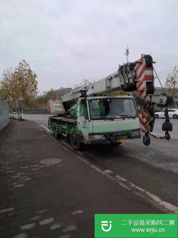重慶出售二手中聯(lián)吊車(chē)