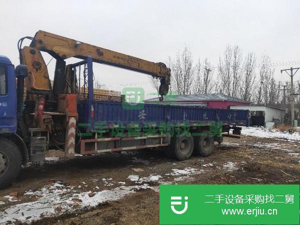 遼寧出售二手十噸后八輪隨車吊九擋變速箱