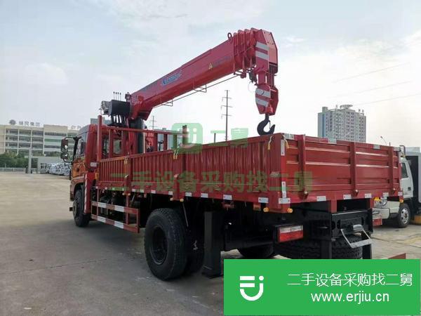 上海出售二手8噸東風(fēng)單橋隨車吊玉柴160馬力發(fā)動(dòng)機(jī)