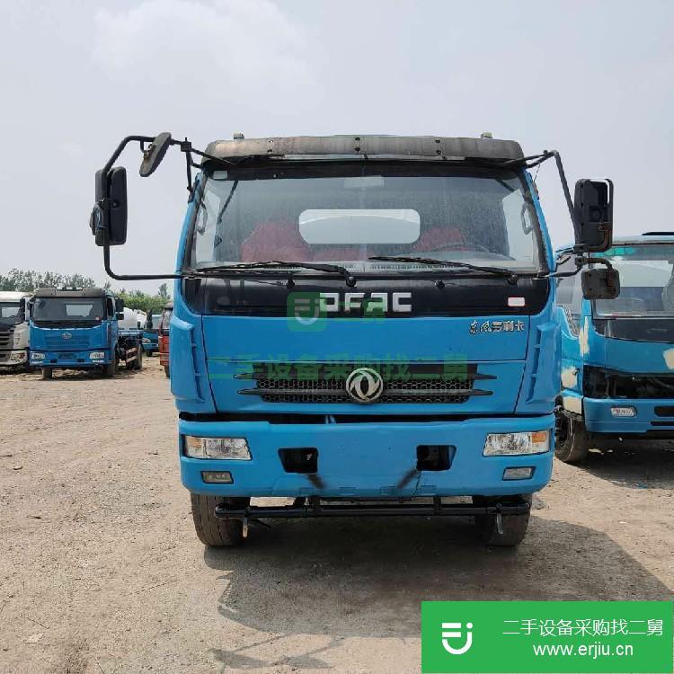 山東出售二手柴油大型灑水車