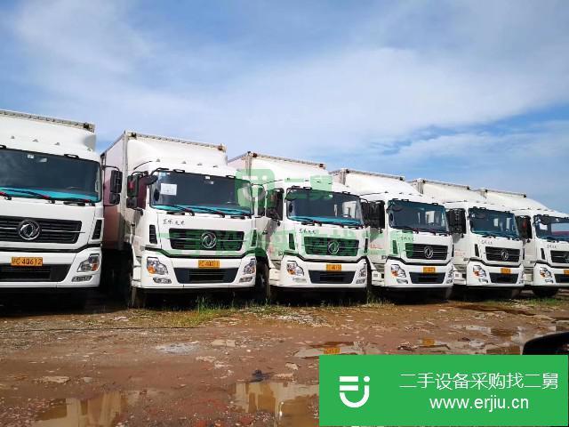 江西出售二手東風前四后四廂式貨車