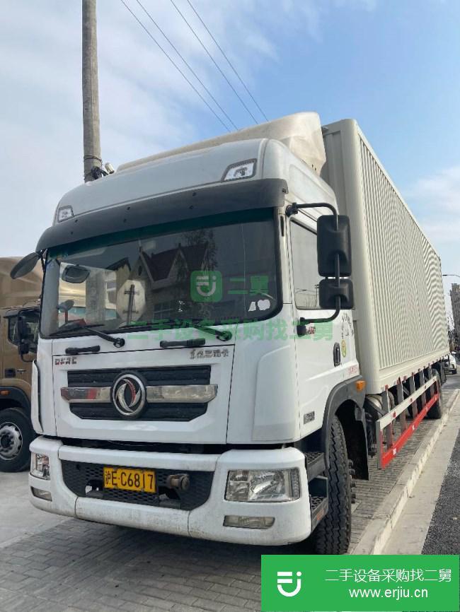 新疆出售二手東風(fēng)多利卡D12廂式貨車