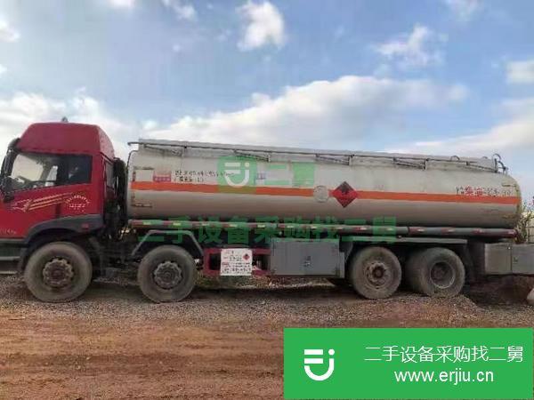 廣東出售二手解放青島前四后六油罐車