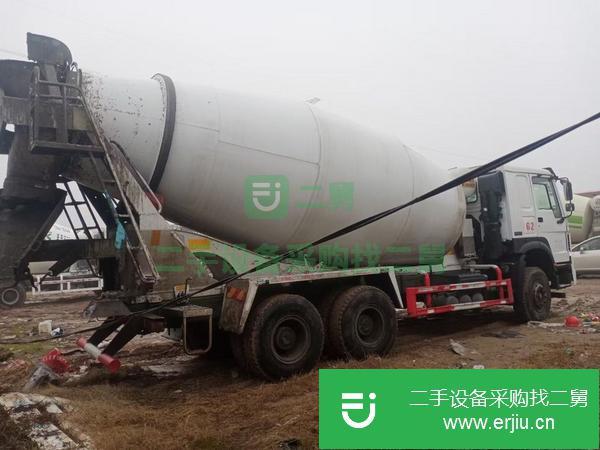 吉林出售二手豪沃攪拌車國五排放大14方380馬力手續齊全