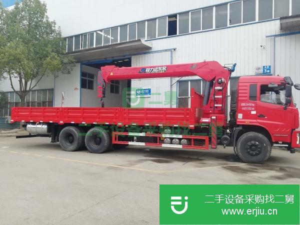 福建出售二手東風暢行D3L后八輪隨車吊