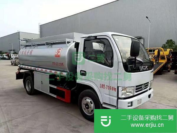 山東出售二手東風多利卡6方洗井液運輸車