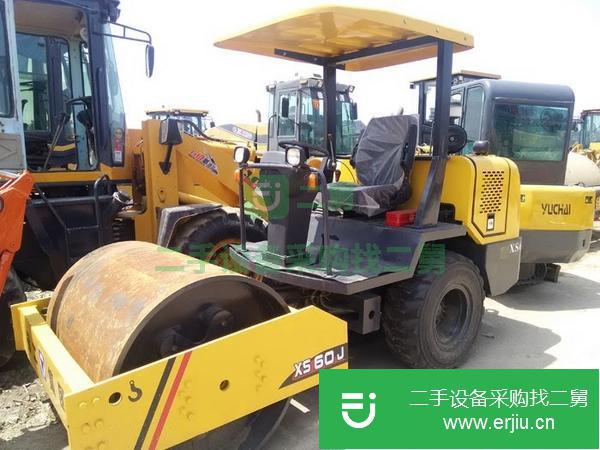 重慶出售二手徐工6噸壓路機(jī)九成新