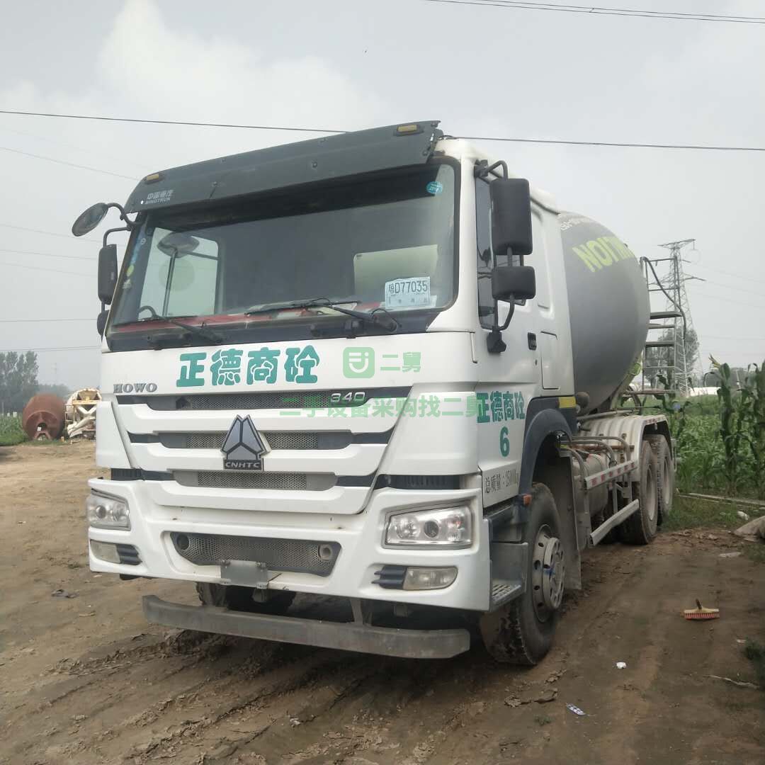 出售二手豪沃8方混凝土攪拌罐車可分期