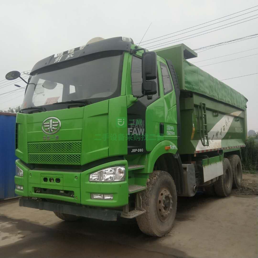 低價(jià)出售二手歐曼前四后八輪5.8米后翻工程自卸車