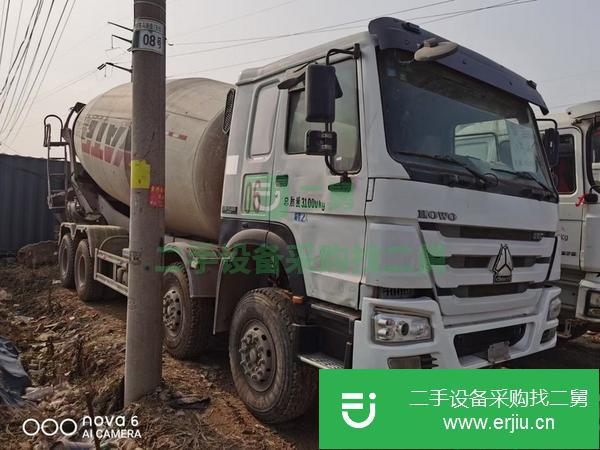 云南出售二手18年豪沃國五大20方攪拌車