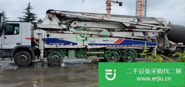 河北出售二手中聯(lián)奔馳泵車