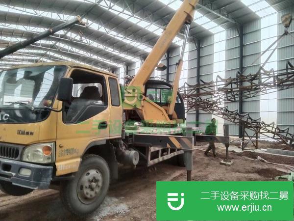 山東出售二手11年柳工八噸四節臂汽車吊