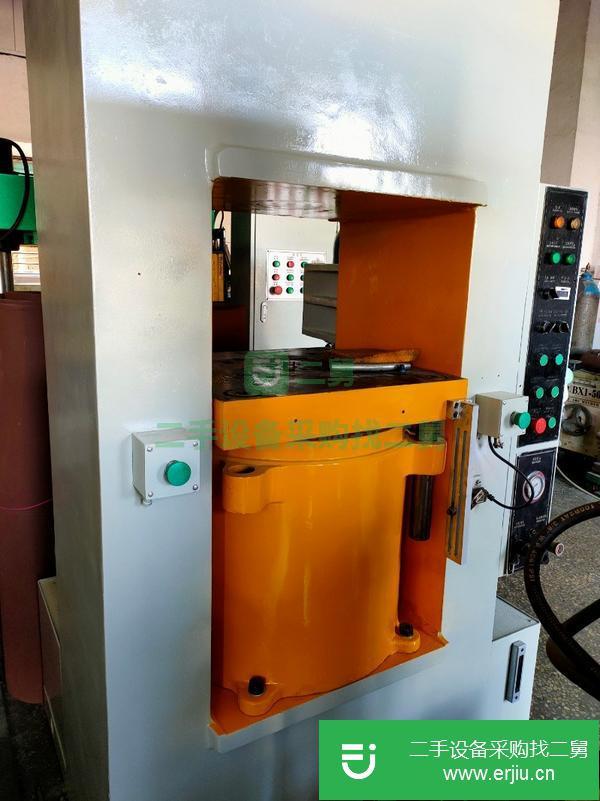 廣東出售二手300噸油壓機