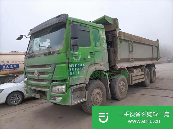 內蒙古出售國五前四后八豪沃6米8自卸車