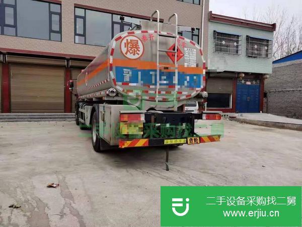 湖北出售二手小三軸鋁合金加油車