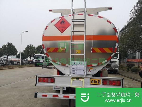 廣西出售二手汕德卡前四后八鋁合金油罐車(chē)
