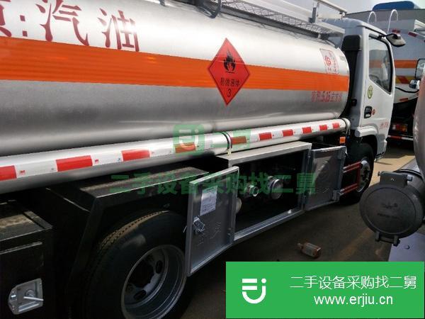 河北出售二手東風多利卡8噸小型油罐車