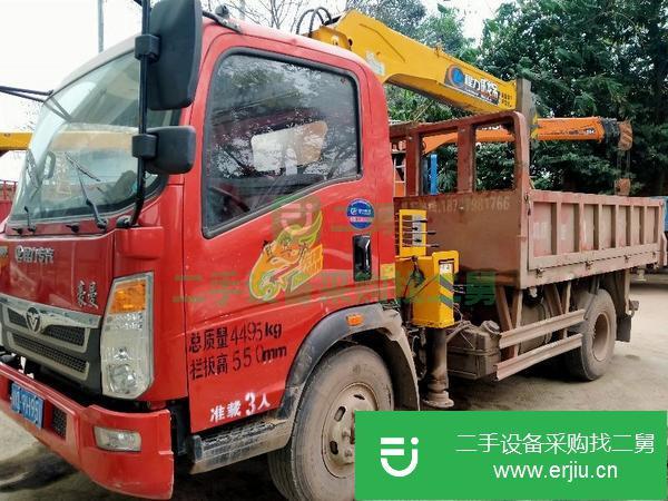 四川出售二手重汽王牌隨車吊貨箱3.6米車況完好