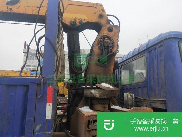 遼寧出售二手十噸后八輪隨車吊九擋變速箱