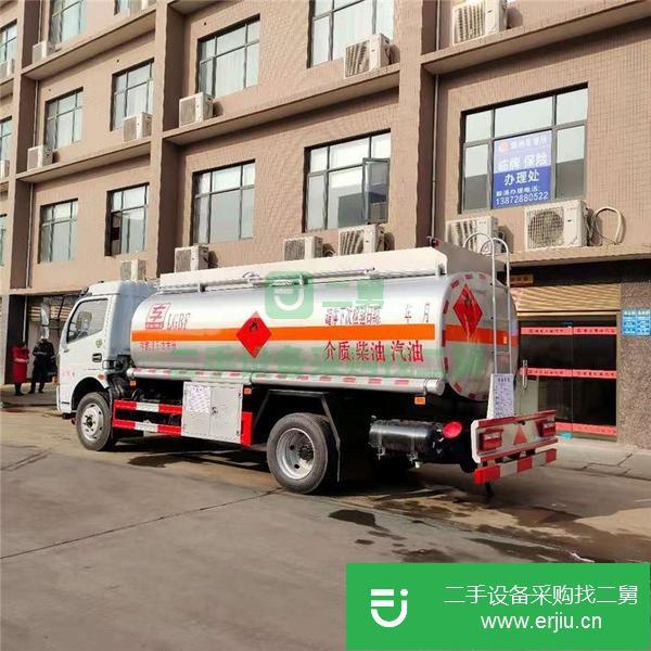 山東出售二手國六8噸柴汽油罐車朝柴170馬力可分期