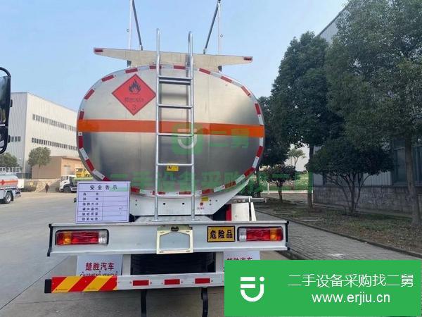 河北出售二手解放J6L小三軸鋁合245馬力金油罐車