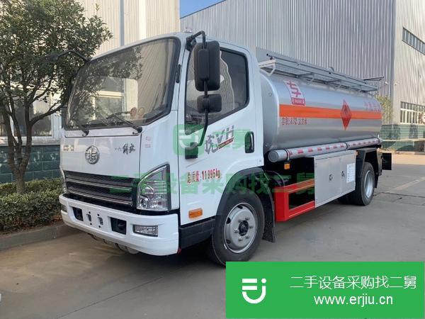廣東出售二手解放8噸油罐車可包上牌國五