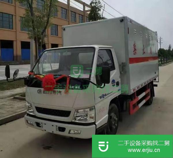 河南出售二手甲醇運輸車國六排放江鈴116馬力柴油發動機