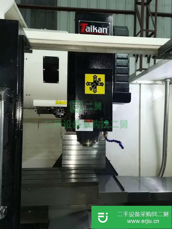 廣東出售二手臺群V8加工中心，三菱M70系統