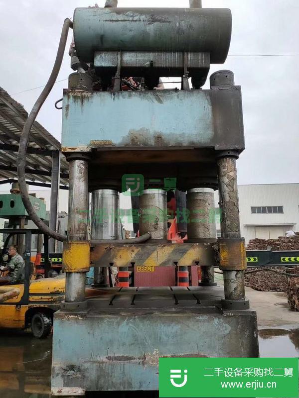 山東出售二手1200噸油壓機(jī)