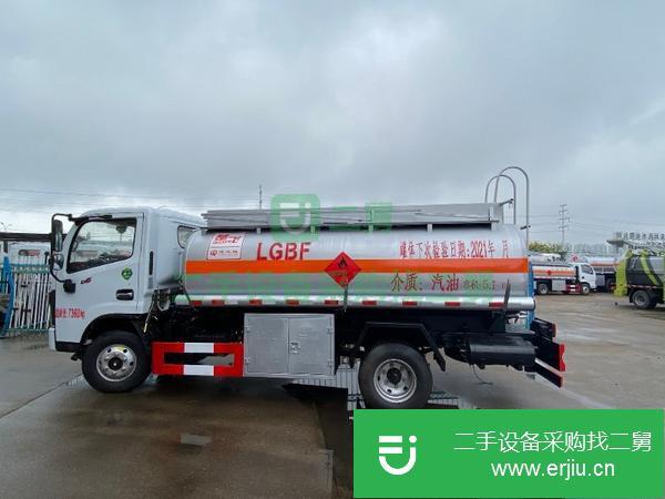 安微出售二手東風多利卡國六5噸油罐車
