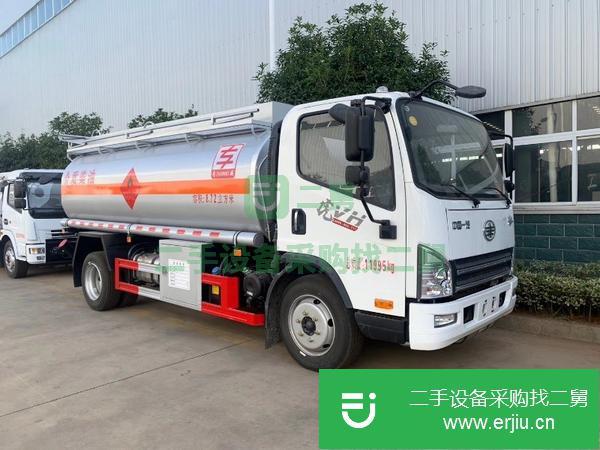 廣東出售二手解放8噸油罐車可包上牌國五