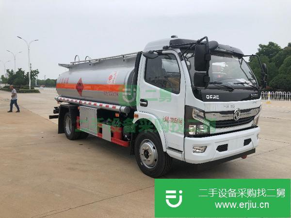 安微出售二手東風多利卡國六8噸油罐車