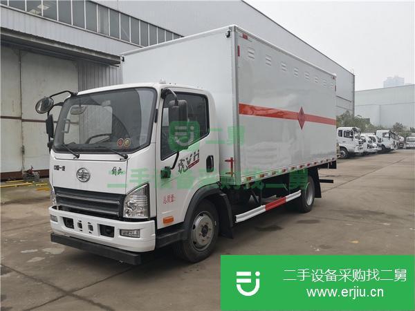 河南出售二手3類廢機(jī)油運(yùn)輸車