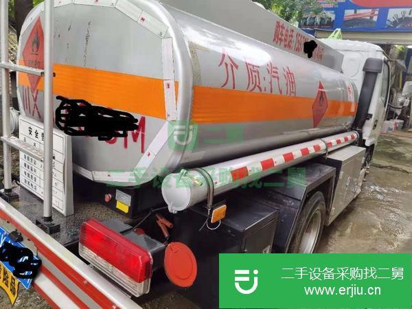 廣東出售二手2噸油罐車跑了5000公里