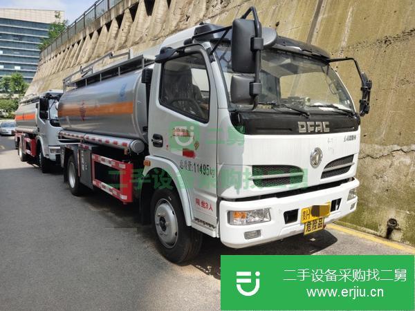 貴州出售二手東風國五8噸150馬力油罐車