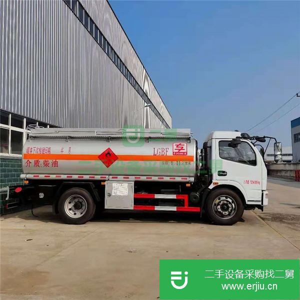 山東出售二手7噸油罐車手續(xù)齊全可分期包上牌