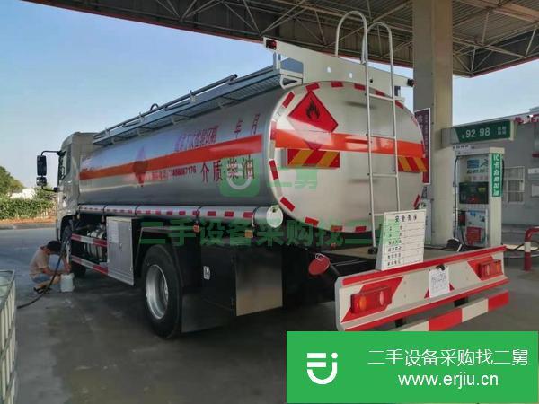 湖北出售二手東風天龍350馬力油罐車