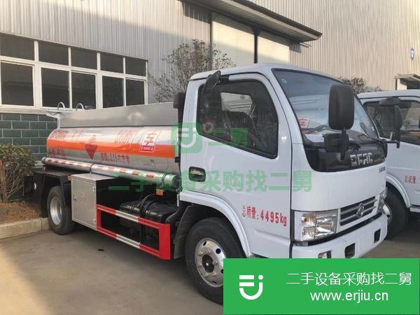 河北出售二手東風多利卡2.15方藍牌國五115馬力加油車