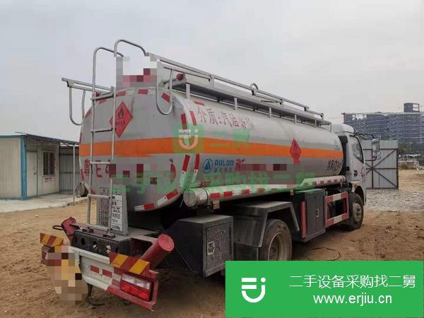 廣西出售二手8噸油罐車(chē)手續(xù)齊全車(chē)況好
