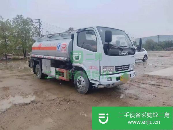 河南出售二手上好戶東風(fēng)5噸油罐車玉柴115馬力