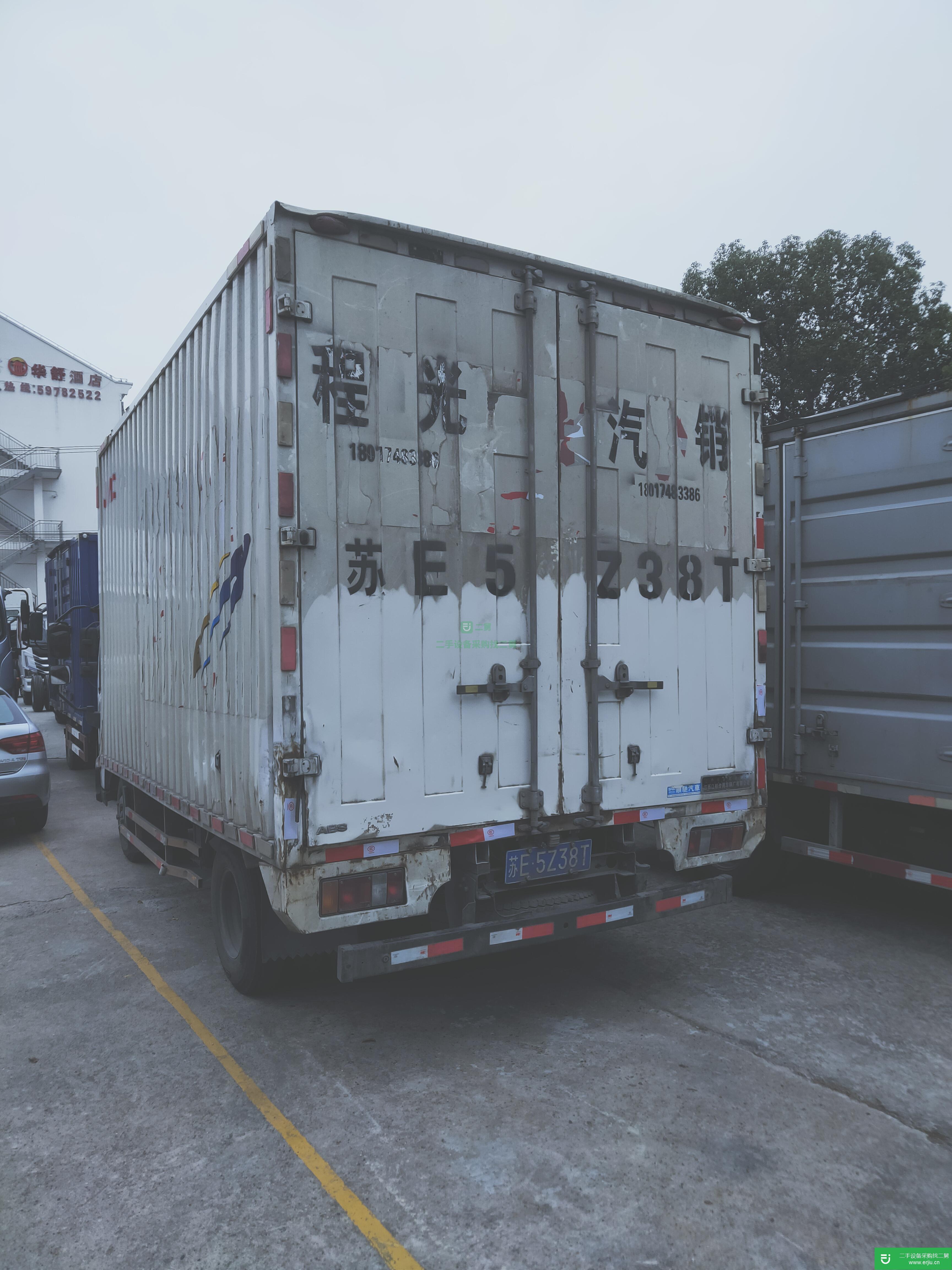 上海出售二手江鈴120馬力國五箱式貨車車況好