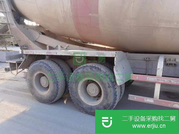 河北出售豪沃攪拌車，三一上裝大12方國四、手續齊全