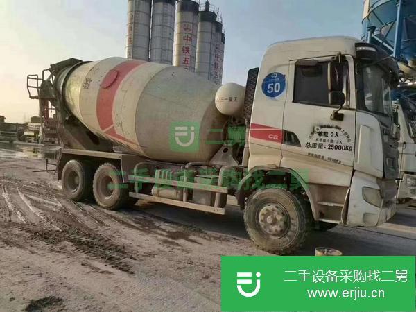 廣東出售二手三一國五攪拌車大12立方