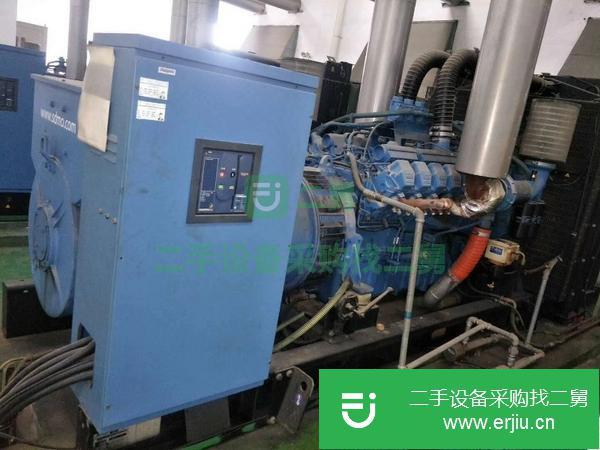 天津出售二手奔馳800千瓦柴油發電機組成色非常好