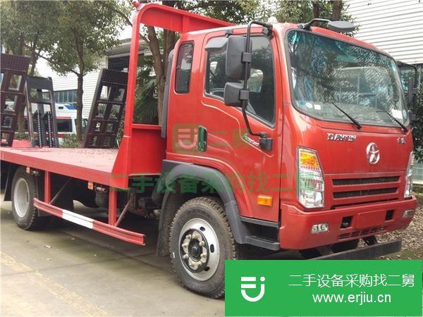 廣東出售二手大運(yùn)平板運(yùn)輸車全柴150馬力