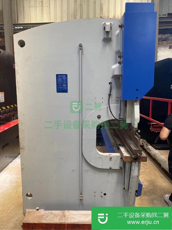 江蘇出售二手亞威110/3100折彎機