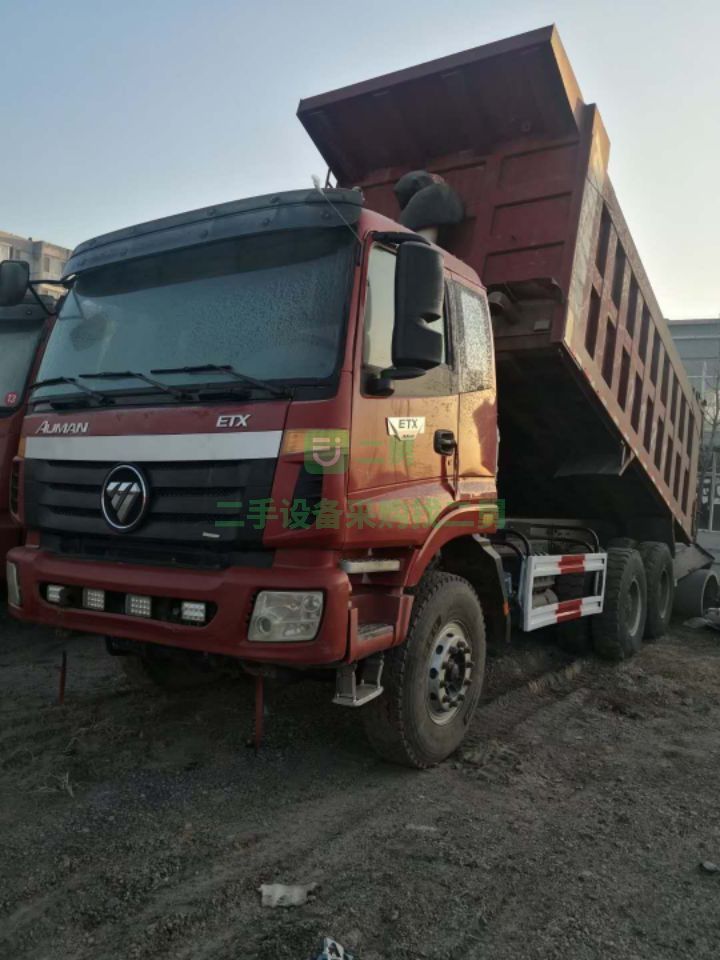 出售無手續礦山用歐曼豪沃后八輪運輸車